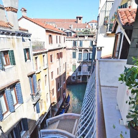 Ai Bareteri Luxury Canal View Venice Ngoại thất bức ảnh